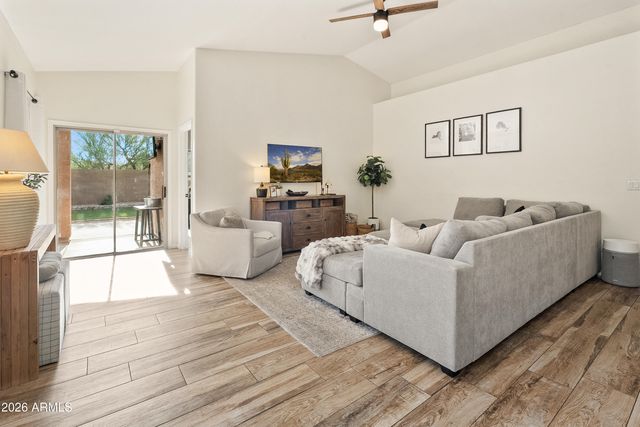 40557 N TERRITORY Trail, Anthem, AZ 85086