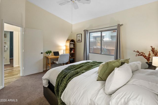 40557 N TERRITORY Trail, Anthem, AZ 85086