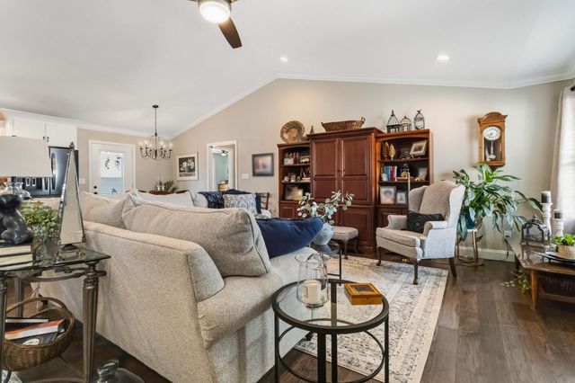 336 Caribou Drive, London, KY 40744