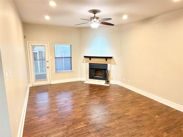 7340 Skillman Street 401, Dallas, TX 75231