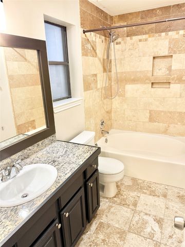 7340 Skillman Street 401, Dallas, TX 75231