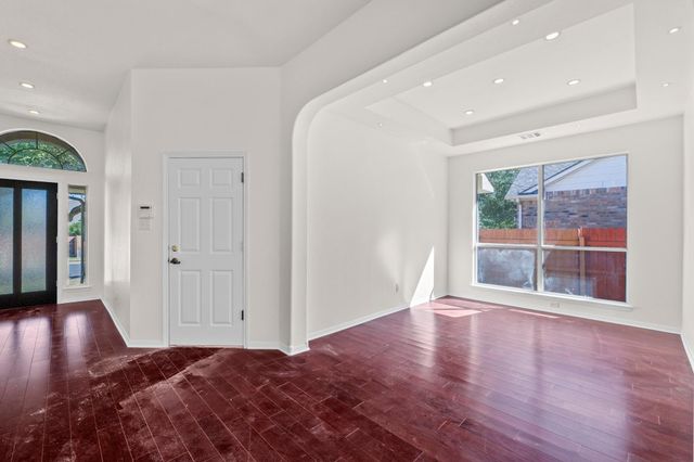 2013 Rodeo DR, Austin, TX 78727