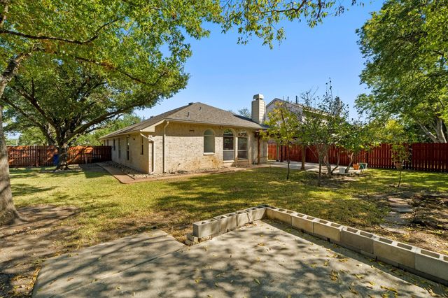 2013 Rodeo DR, Austin, TX 78727