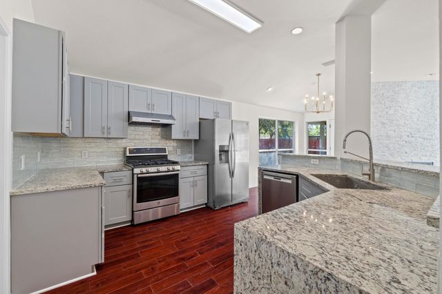 2013 Rodeo DR, Austin, TX 78727