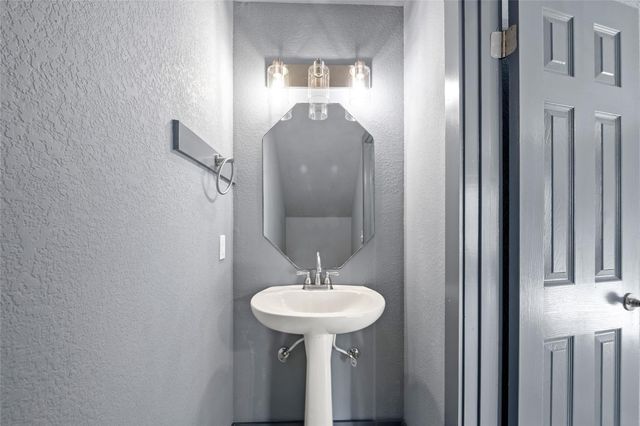 38 Deer Ridge RD, Wimberley, TX 78676