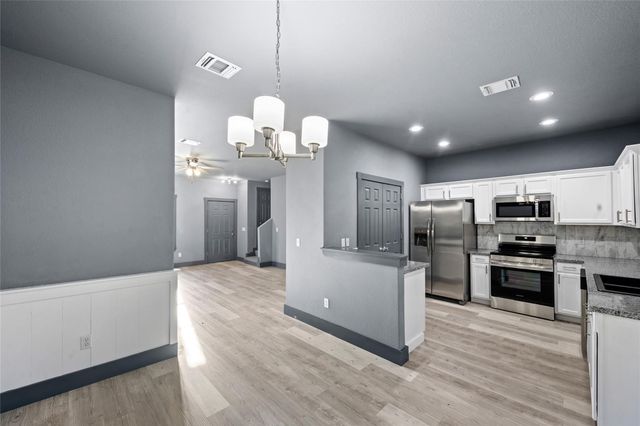 38 Deer Ridge RD, Wimberley, TX 78676