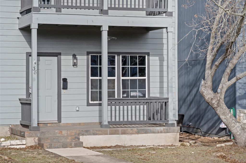 38 Deer Ridge RD, Wimberley, TX 78676