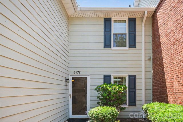 9478 S Vicksburg Park Court, Charlotte, NC 28210