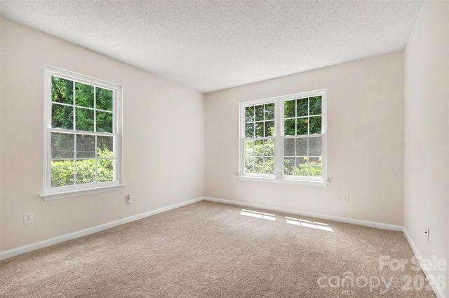 9478 S Vicksburg Park Court, Charlotte, NC 28210