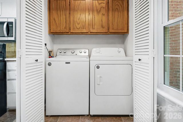 9478 S Vicksburg Park Court, Charlotte, NC 28210