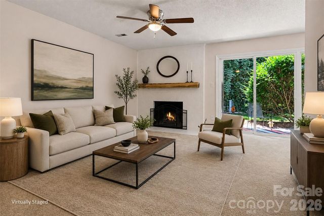 9478 S Vicksburg Park Court, Charlotte, NC 28210
