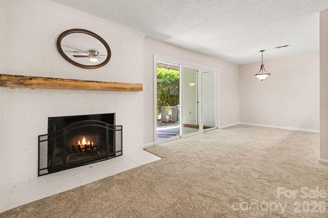 9478 S Vicksburg Park Court, Charlotte, NC 28210