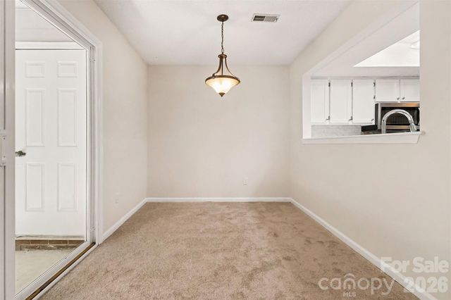 9478 S Vicksburg Park Court, Charlotte, NC 28210