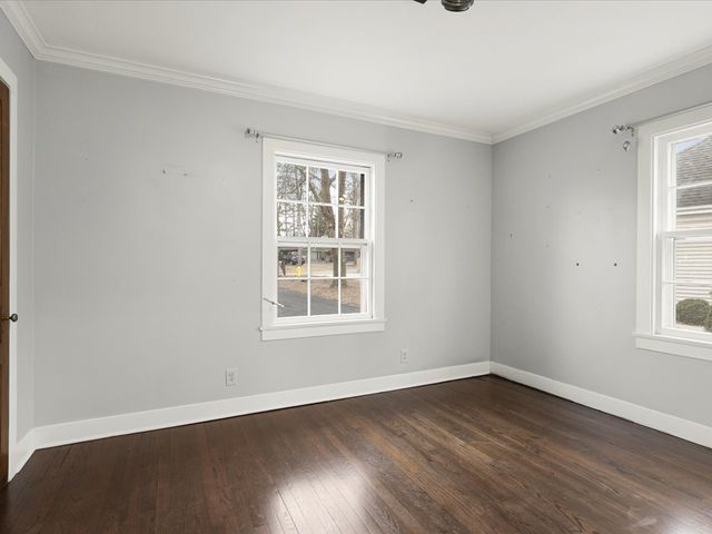 2014 Glenview Road, Rockford, IL 61107