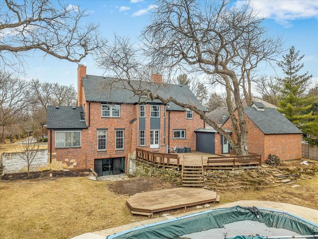 2014 Glenview Road, Rockford, IL 61107