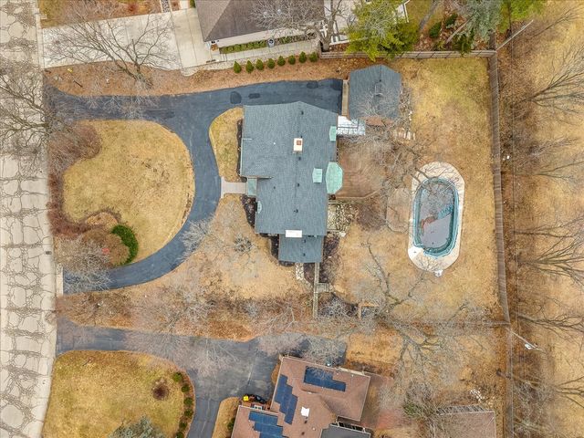 2014 Glenview Road, Rockford, IL 61107