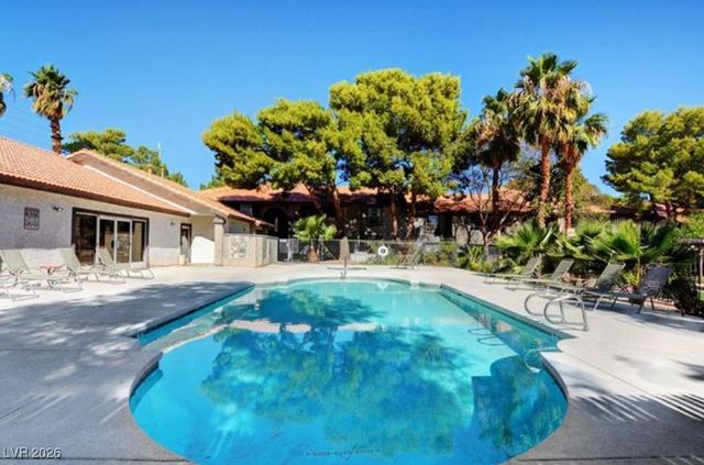 2606 DURANGO Drive 266, Las Vegas, NV 89117