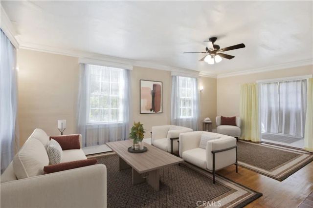 428 S Hoover, Los Angeles, CA 90020