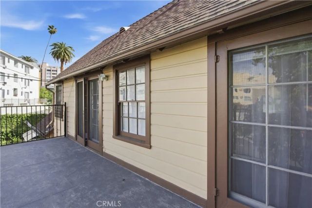 428 S Hoover, Los Angeles, CA 90020