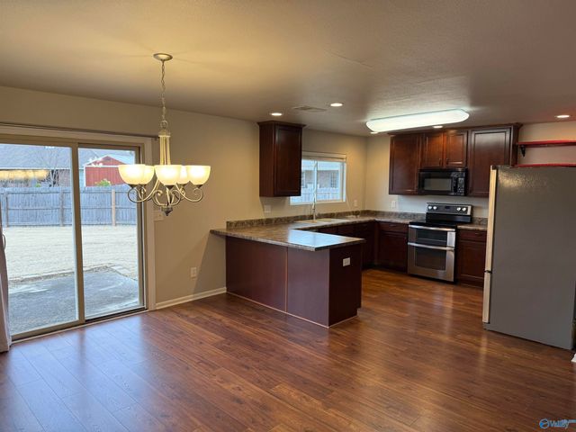 101 Fire Fly Lane, Owens Cross Roads, AL 35763