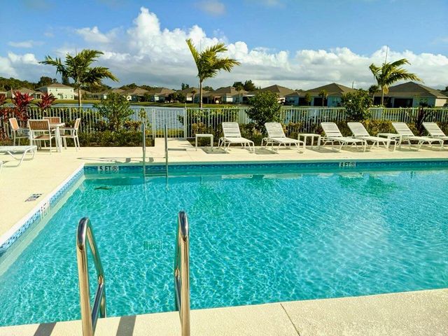605 Lychee Lane, Fort Pierce, FL 34981
