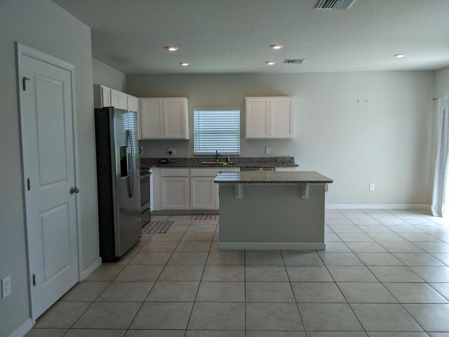 605 Lychee Lane, Fort Pierce, FL 34981
