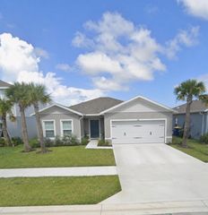 605 Lychee Lane, Fort Pierce, FL 34981