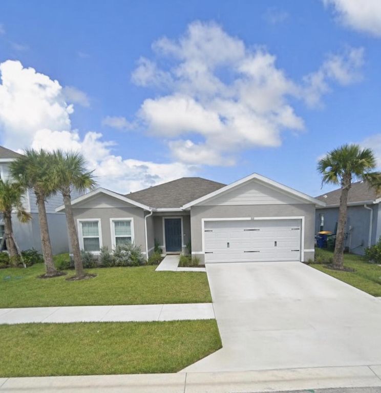 605 Lychee Lane, Fort Pierce, FL 34981