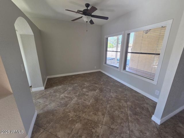 850 E VAUGHN Avenue, Gilbert, AZ 85234