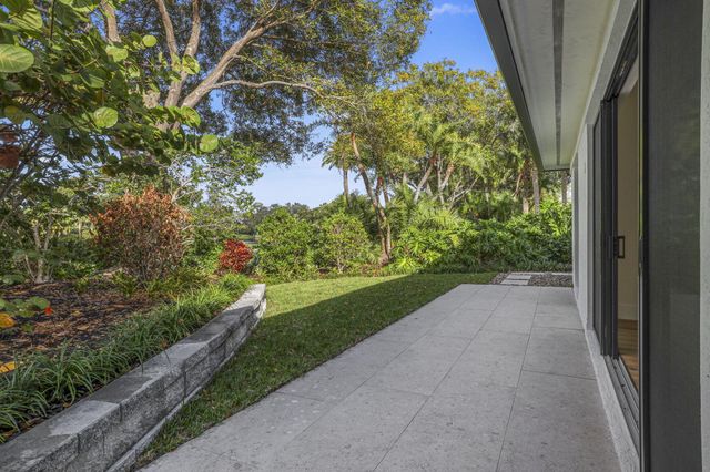 195 Birkdale Lane, Jupiter, FL 33458