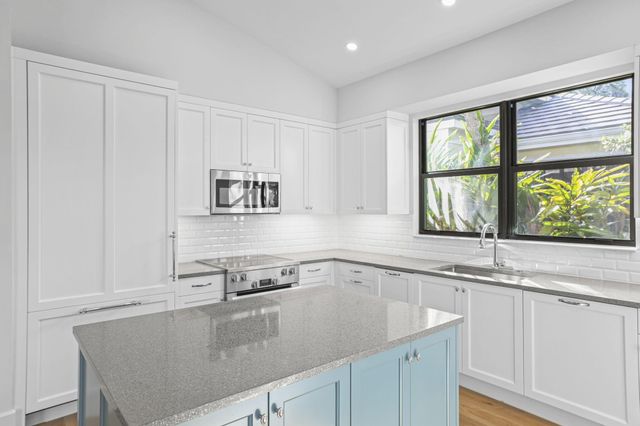 195 Birkdale Lane, Jupiter, FL 33458