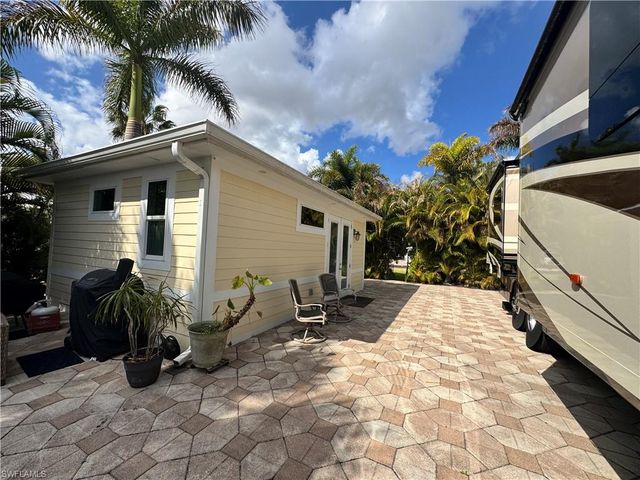 LOT 311 3135 E Riverbend Resort BLVD, Labelle, FL 33935