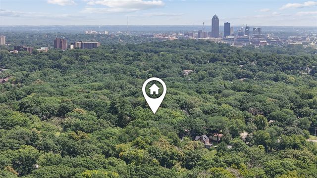 120 Glenview Drive, Des Moines, IA 50312