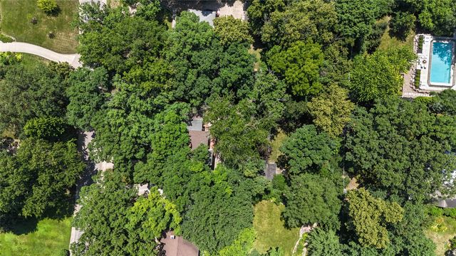120 Glenview Drive, Des Moines, IA 50312