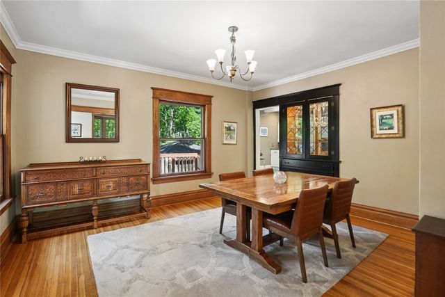 120 Glenview Drive, Des Moines, IA 50312