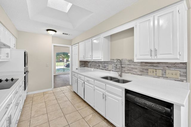 1824 Sacramento Terrace, Plano, TX 75075
