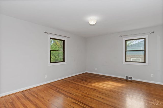 3270 Renfro Avenue, Cincinnati, OH 45211