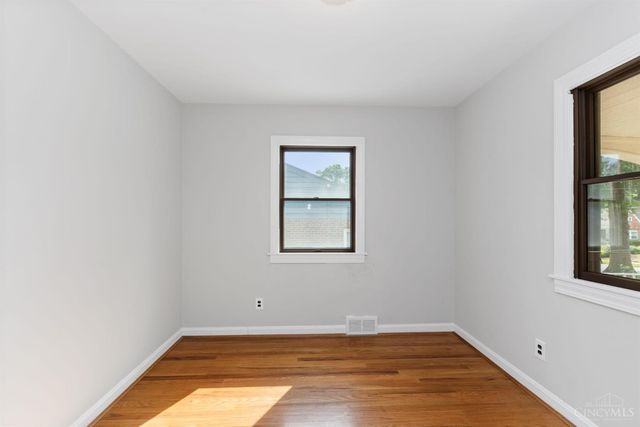 3270 Renfro Avenue, Cincinnati, OH 45211