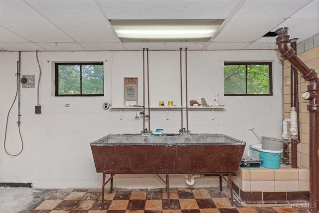 3270 Renfro Avenue, Cincinnati, OH 45211
