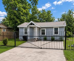 7438 Bywood Street, Houston, TX 77028
