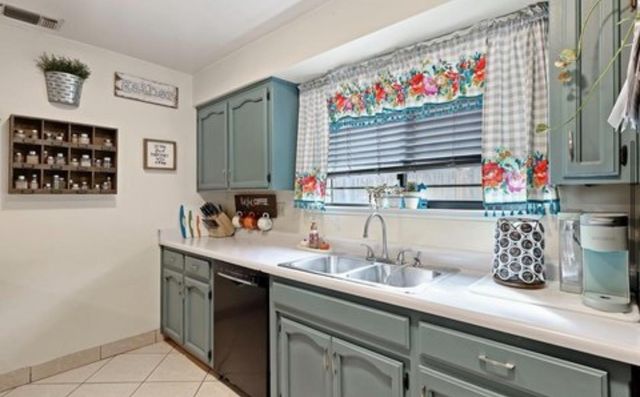 460 W Sacramento Street, Coalinga, CA 93210