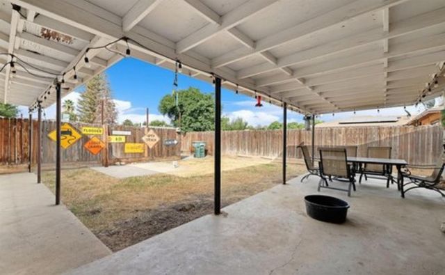 460 W Sacramento Street, Coalinga, CA 93210