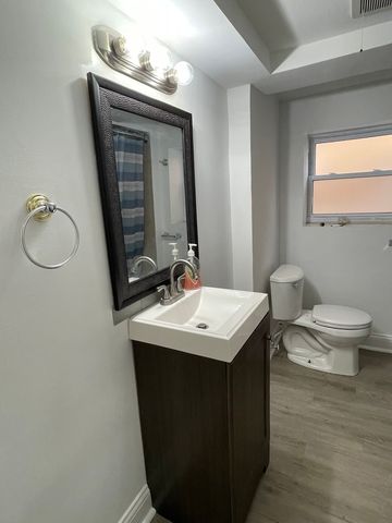 7659 W Sunset Drive HOUSE, Elmwood Park, IL 60707