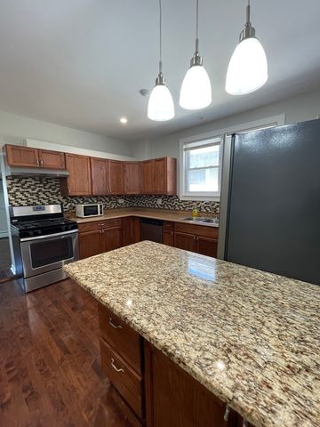 7659 W Sunset Drive HOUSE, Elmwood Park, IL 60707