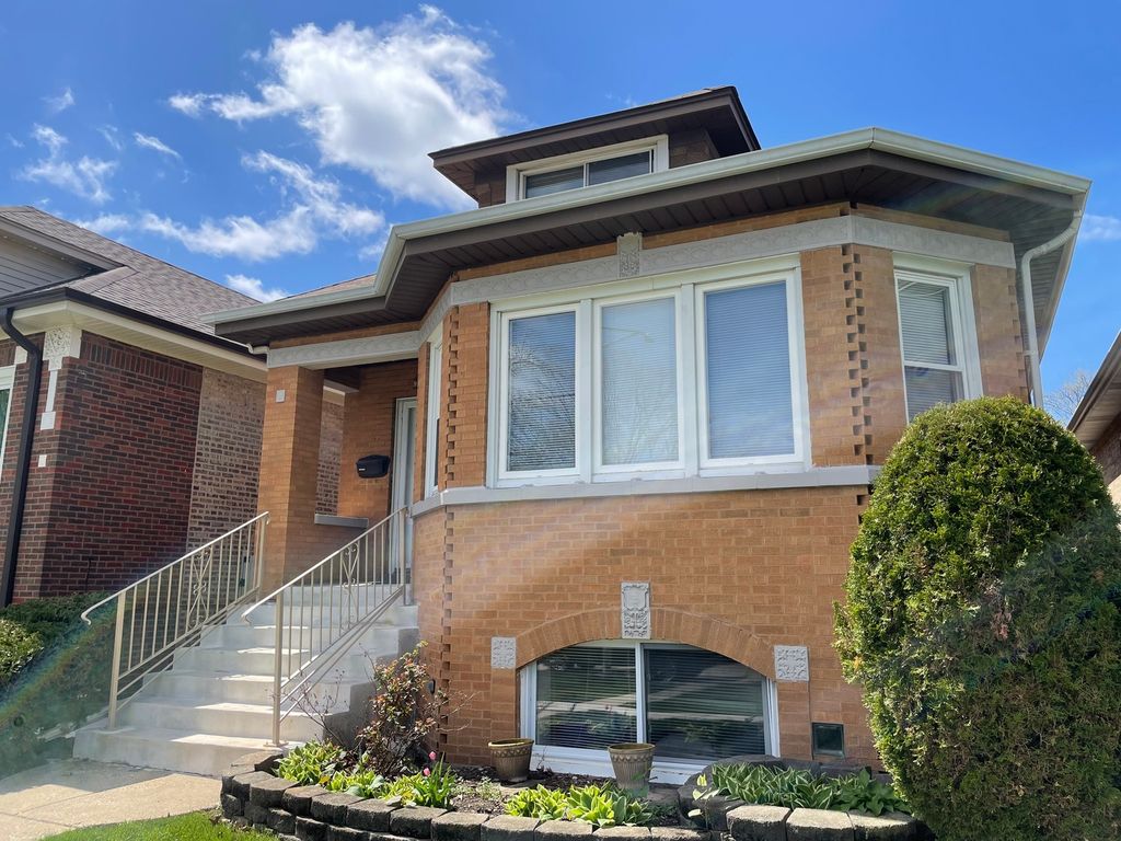 7659 W Sunset Drive HOUSE, Elmwood Park, IL 60707