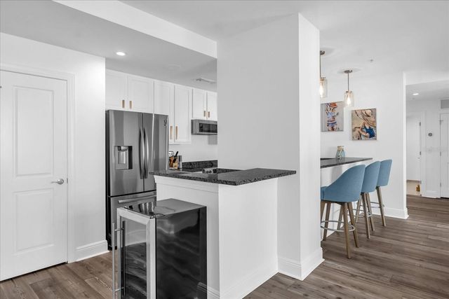 1238 E KENNEDY BOULEVARD 802, Tampa, FL 33602