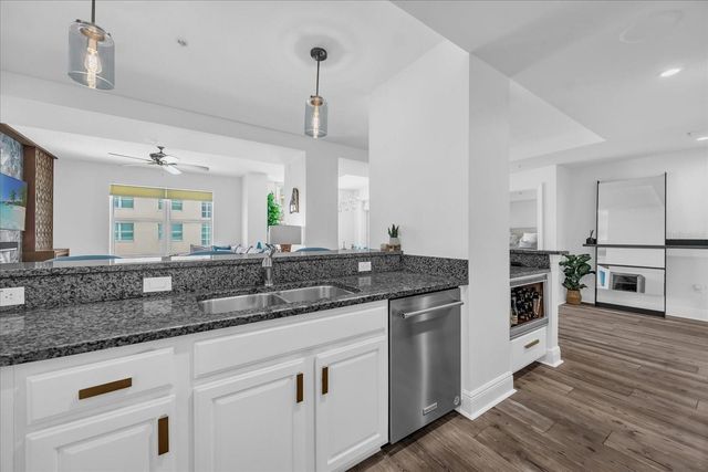 1238 E KENNEDY BOULEVARD 802, Tampa, FL 33602