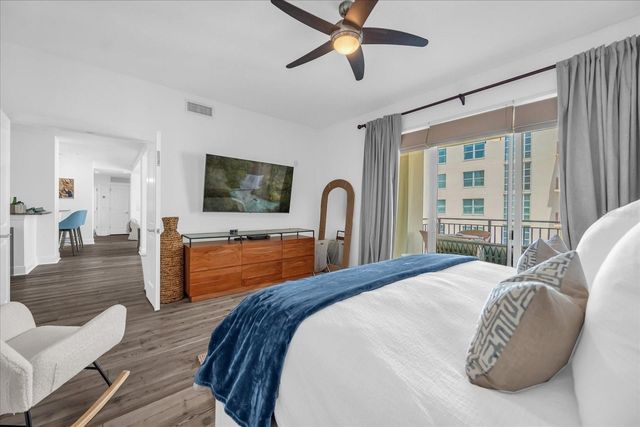 1238 E KENNEDY BOULEVARD 802, Tampa, FL 33602