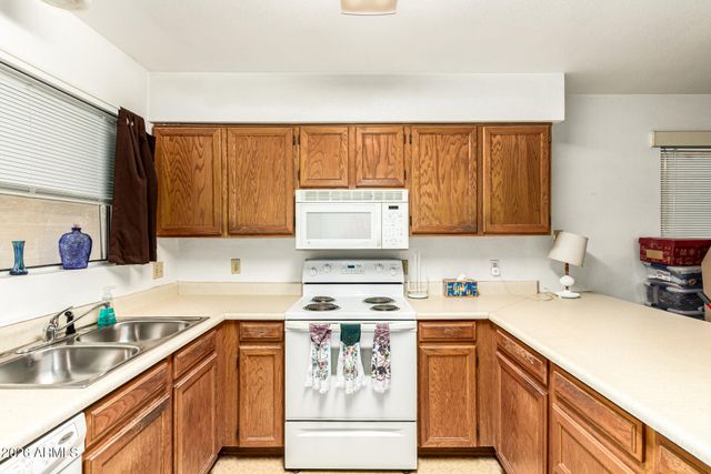 516 N LOS ALTOS Drive, Chandler, AZ 85224