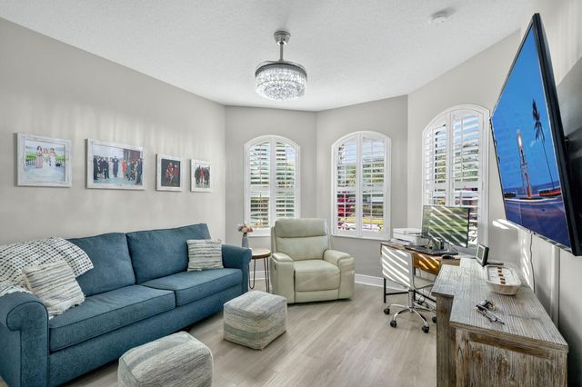 12895 SW Lake Fern Circle, Port St Lucie, FL 34987